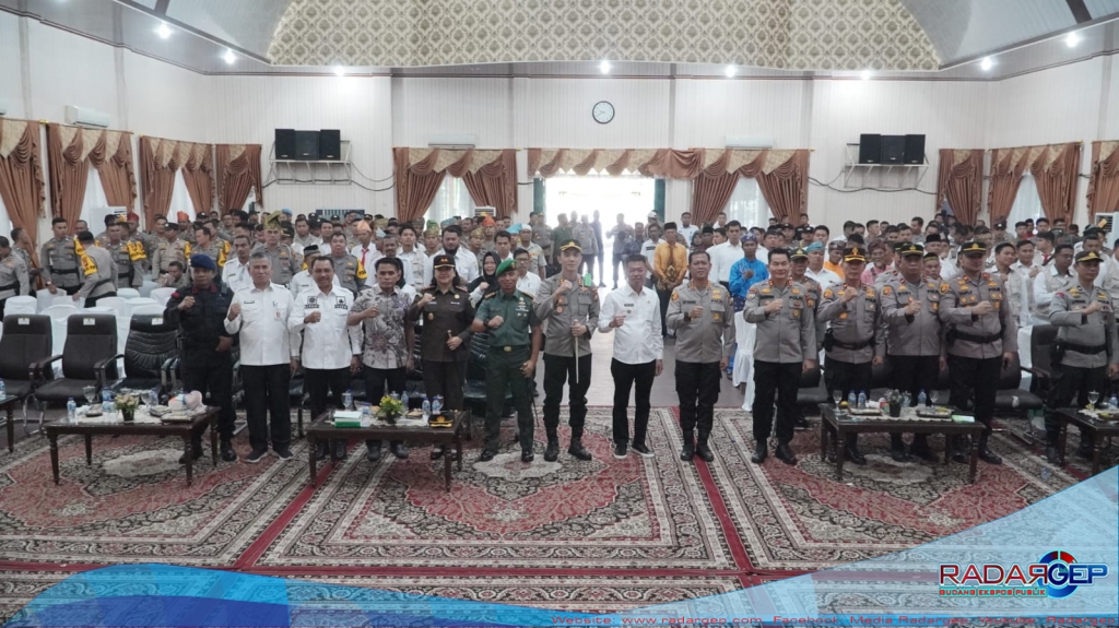 Bupati Rohil Hadiri Launching Polisi RW Jajaran Polda Riau