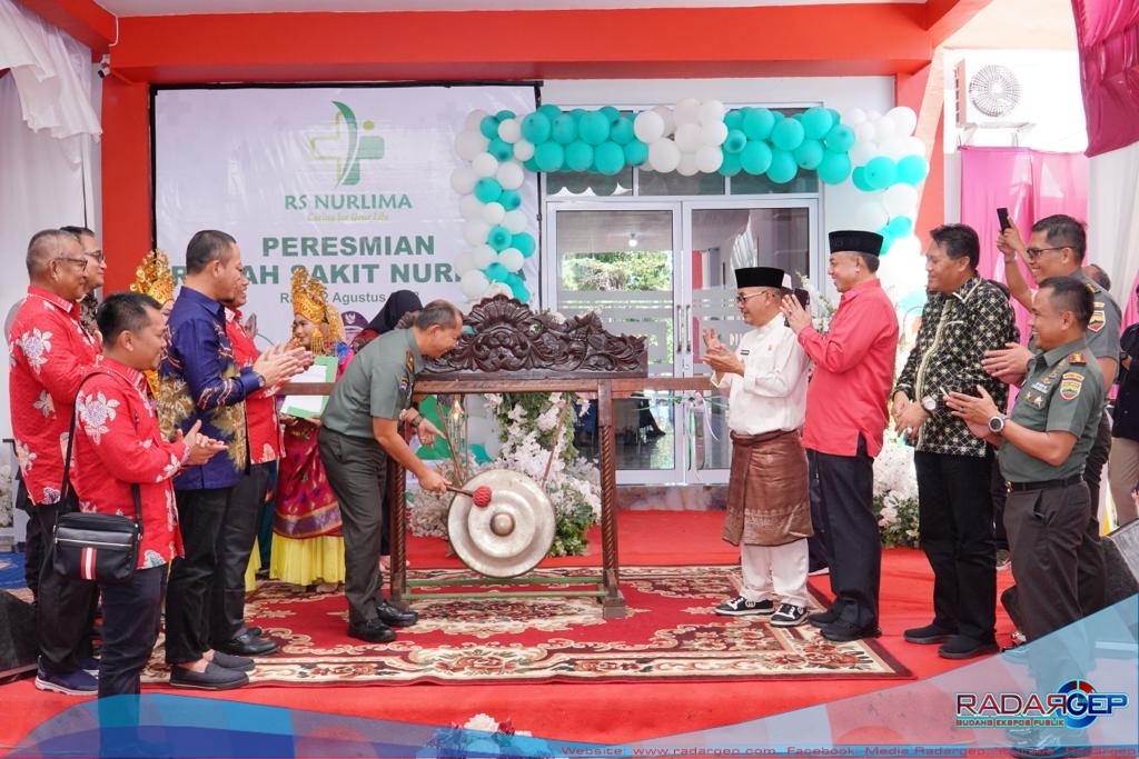 Pj Bupati Kampar Resmikan RS Nurlima Lipat Kain