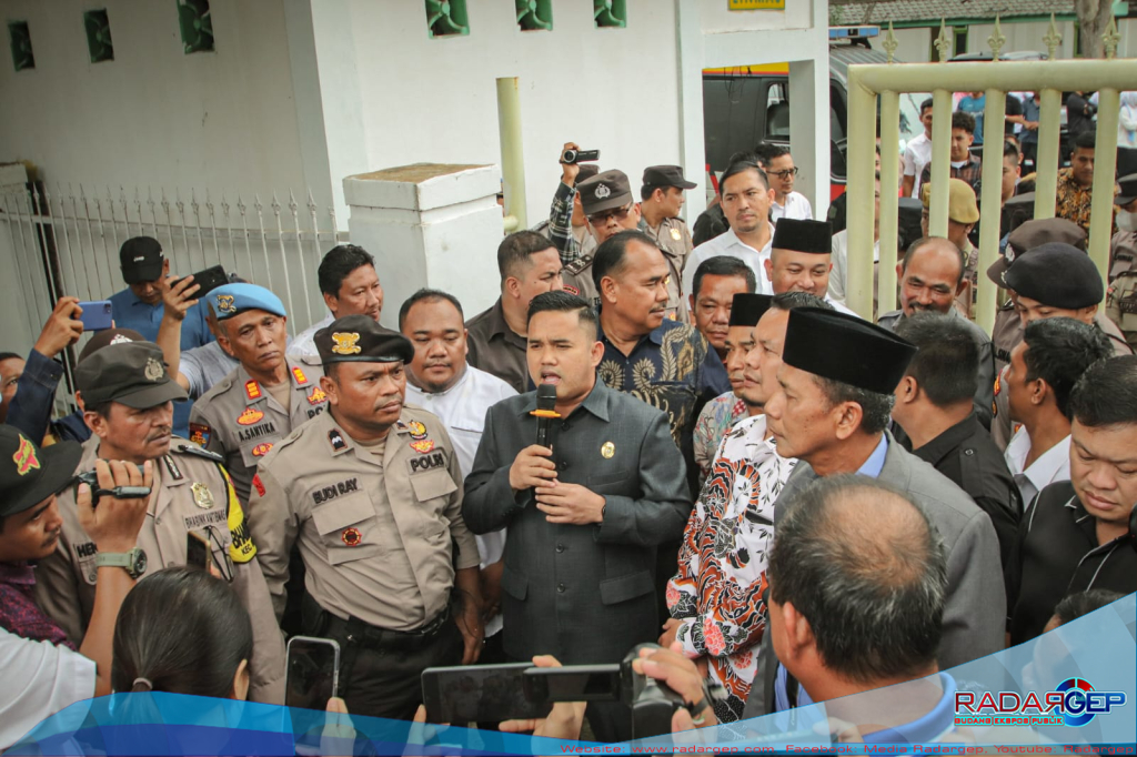 Polres Sergai Lakukan Pengamanan Unjuk Rasa di Kantor DPRD dan Pengadilan Negeri Sergai