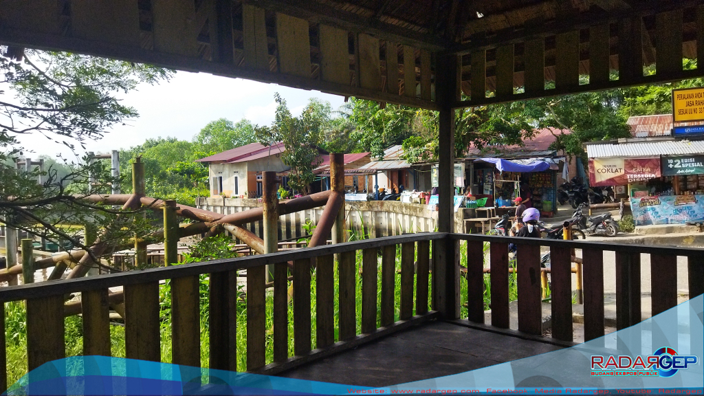 Anggota Polres Labuhan Batu Aiptu AN Diduga Terima 3 Unit Mobil Ilegal