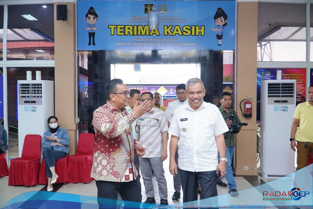 PJ Bupati Kampar Kunjungi Kantor Imigrasi Kelas 1 TPI Pekanbaru