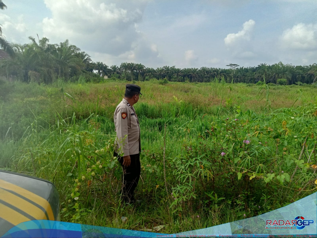 Diperintah Kapolda Riau, Polsek Kuala Cenaku Cek Kanal Bloking Karhutla