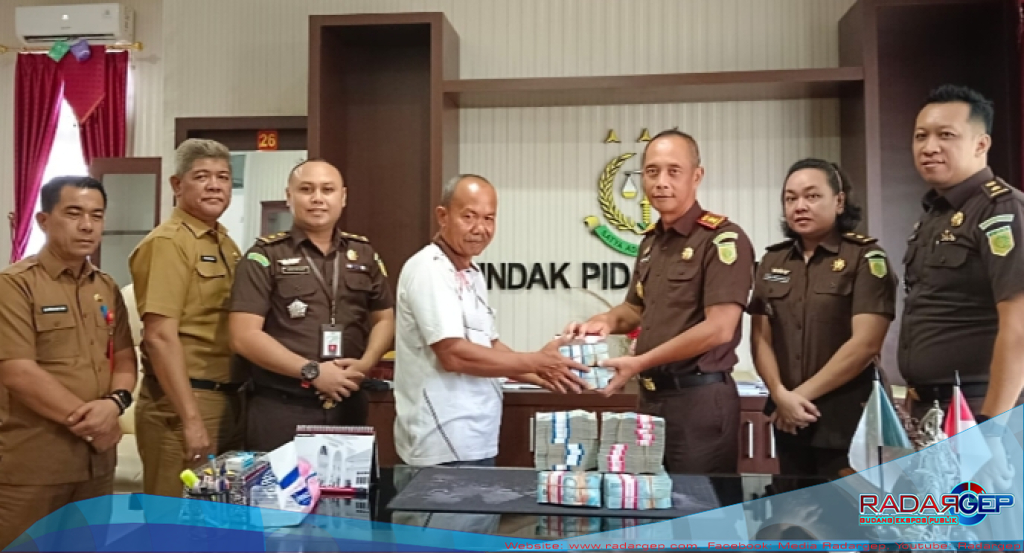 Pengembalian Uang Negara Sebanyak 320 Juta Diterima Oleh Kejari Kuansing
