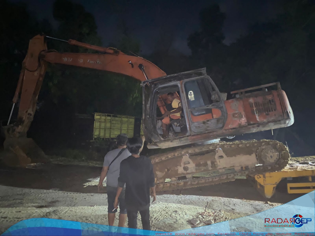 Keruk Tanah Timbun Ilegal Dekat Kantor Wali Kota Pekanbaru, 2 Orang Ditangkap