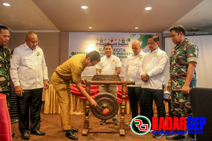 Sekda Kota Dumai Dorong Kadin Jadi Katalis Penggerak Pertumbuhan Ekonomi Daerah