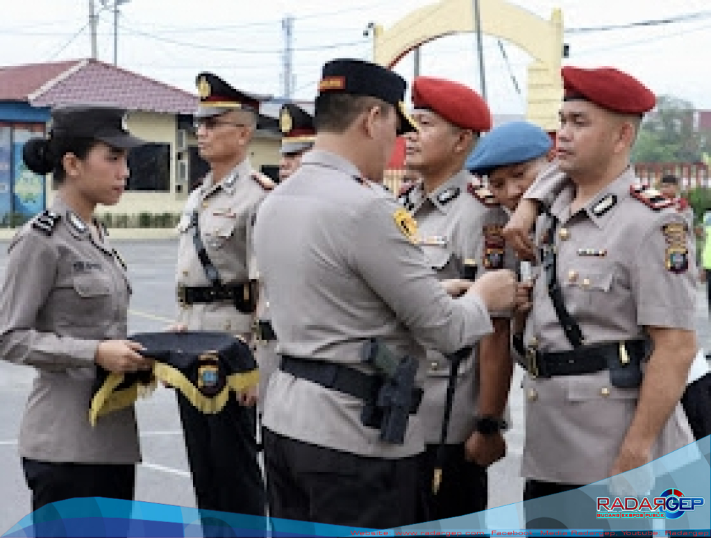 Kapolres Pelabuhan Belawan Pimpin Upacara Serah Terima Jabatan Kasat Narkoba dan Kasat Lantas