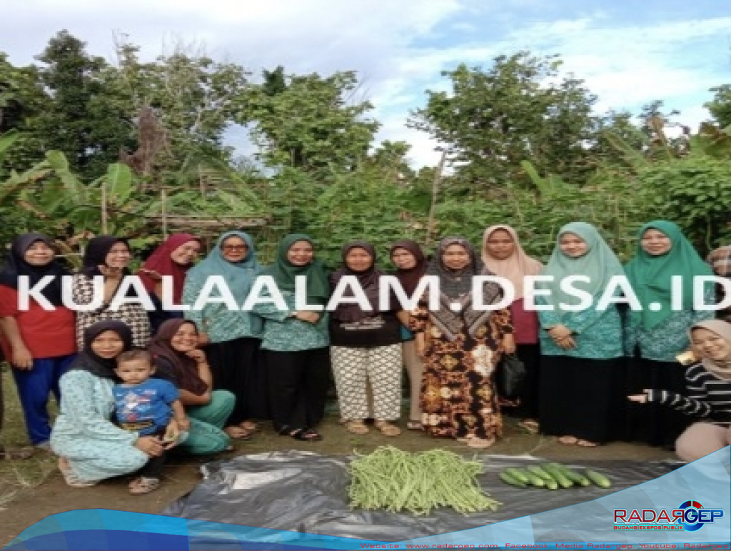 Kades Kuala Alam Apresiasi Kelompok PKK Dasawisma Melati Putih Bengkalis