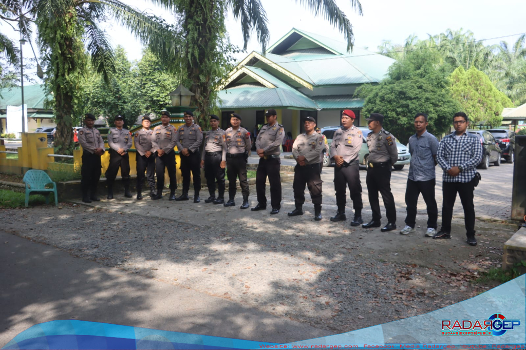 Polres Langkat Kawal Penghitungan dan Rekapitulasi Suara oleh KPU Kabupaten Langkat