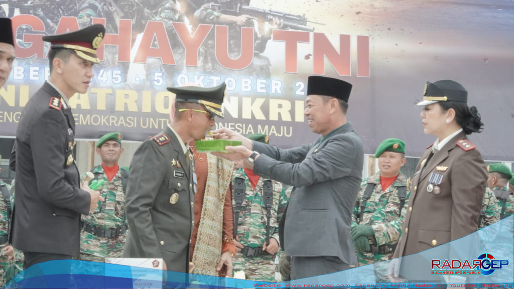 Dihadiri Bupati, Dandim 0321 Rohil Jadi Inspektur Upacara HUT TNI ke-78