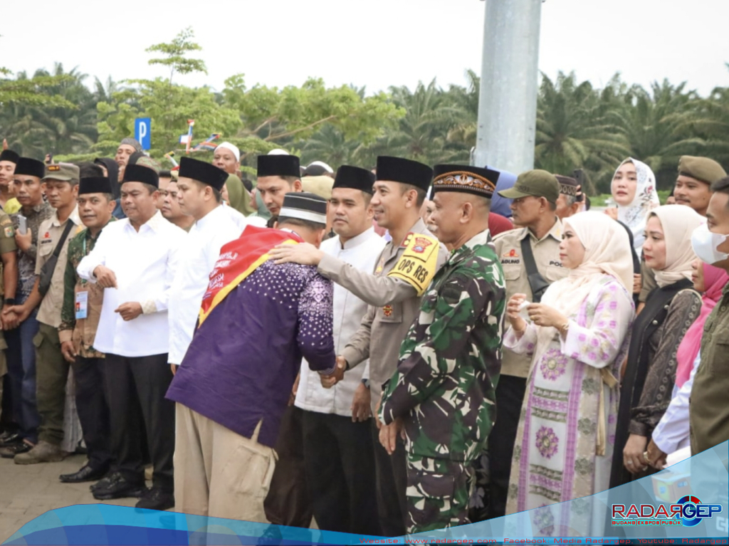 Kapolres Sergai Menghadiri Acara Pemberangkatan 324 Calon Jemaah Haji