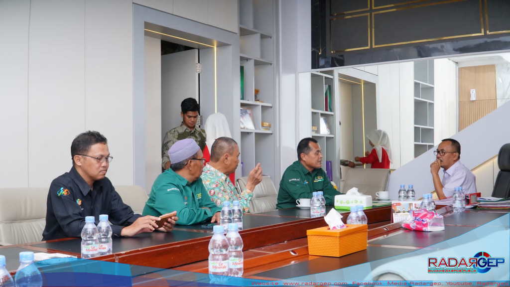 Pj Bupati Kampar Terima Kunjungan Kepala BPS Kabupaten Kampar Yang Baru