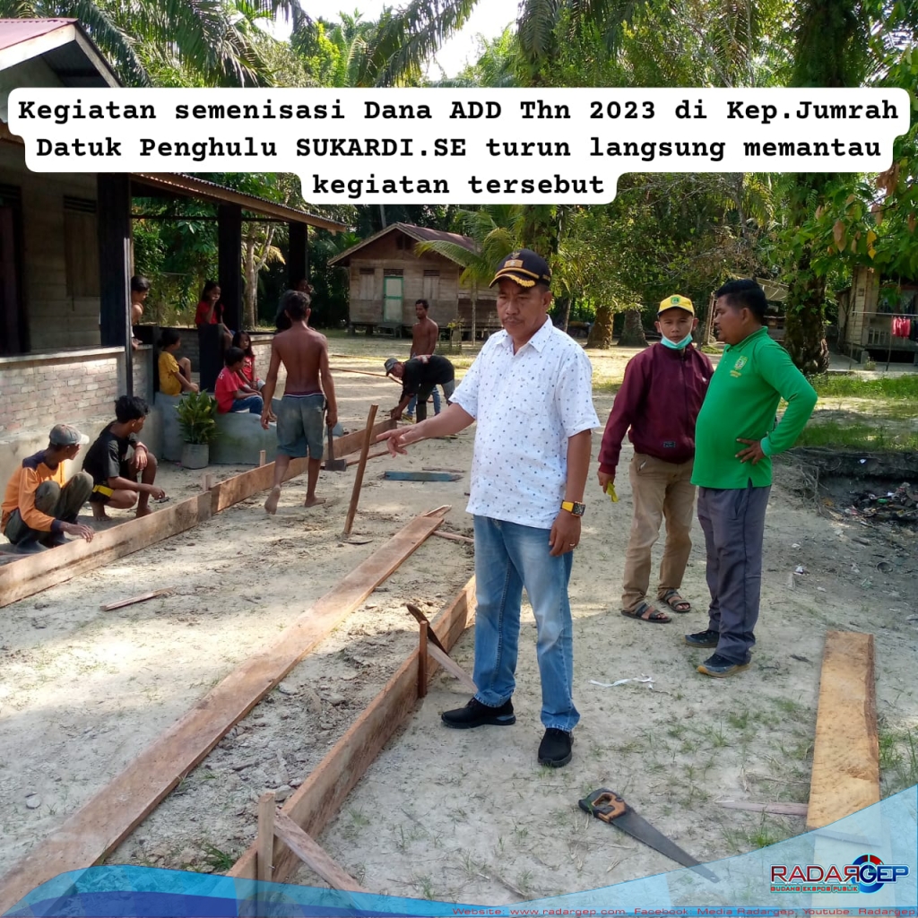 Datuk Kepenghuluan Jumrah Tinjau Langsung Proyek Semenisasi Jalan Desa