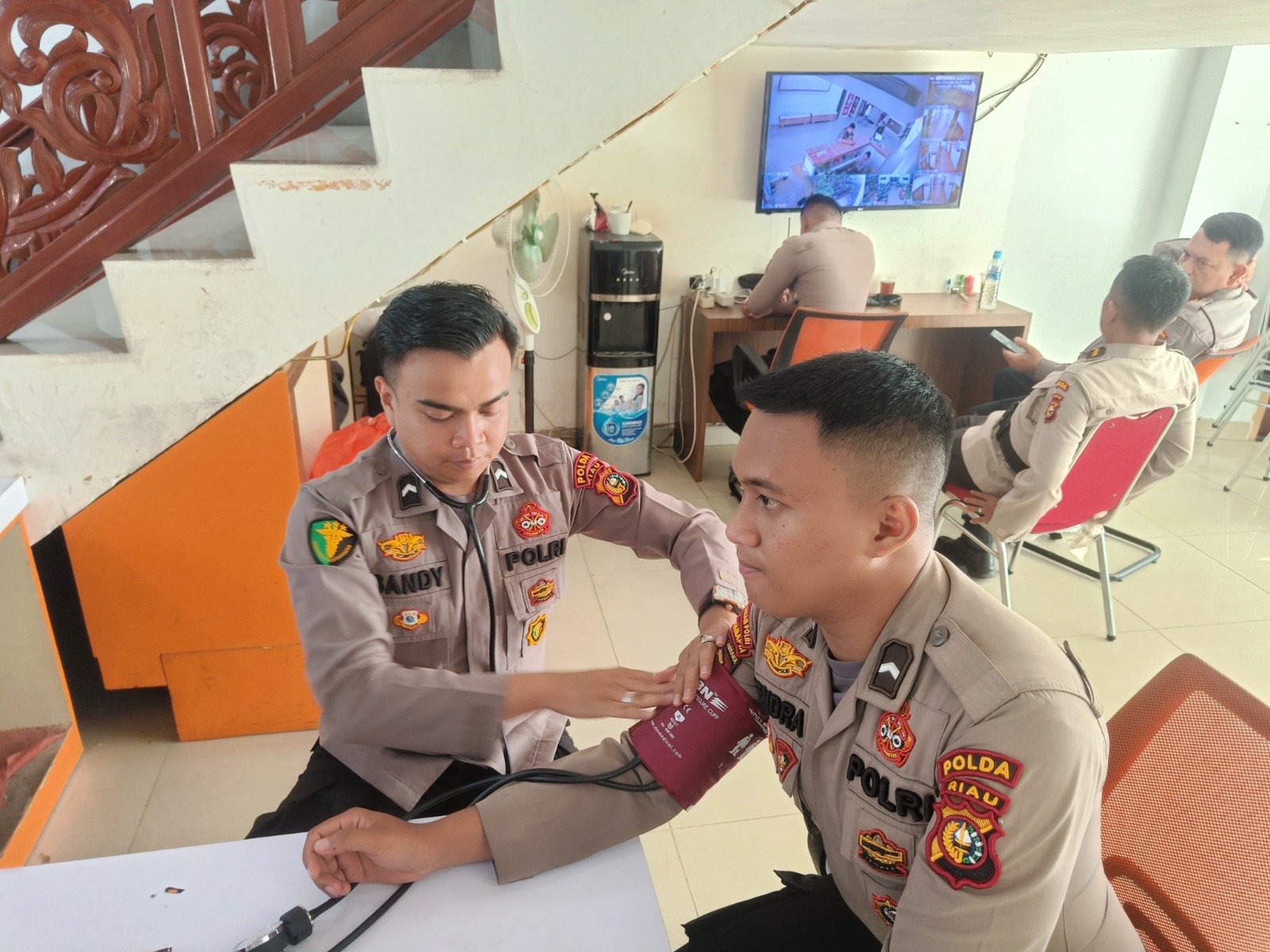 Subsat Dokkes OMP LK-2024 Patroli Kesehatan ke Kantor Penyelenggara Pemilukada