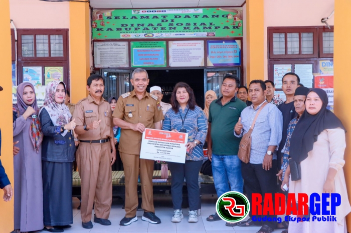 Serahkan Bantuan Program Atensi Bagi Korban Bencana Dan Perempuan Rawan Sosial, Pj. Bupati Kampar : Sangat Dirasakan Masyarakat, Kelola Bantuan Dengan Baik, Benar Dan Tepat Sasaran