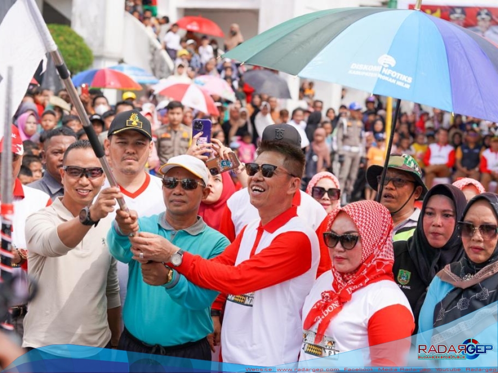Bupati Rohil Lepas 78 Peserta Pawai Karnaval