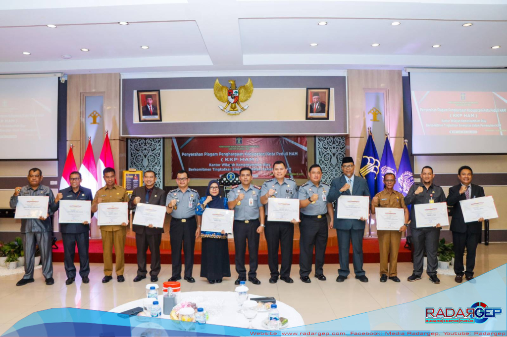 Pemda Kampar Peroleh Penghargaan Sebagai Kabupaten Peduli HAM