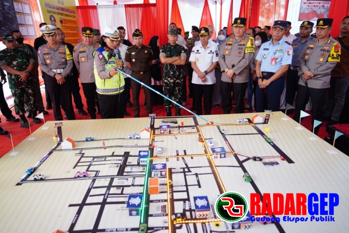 Pastikan Keamanan Mudik Idulfitri, Gubernur Riau Tinjau Posko Pengamanan Lebaran