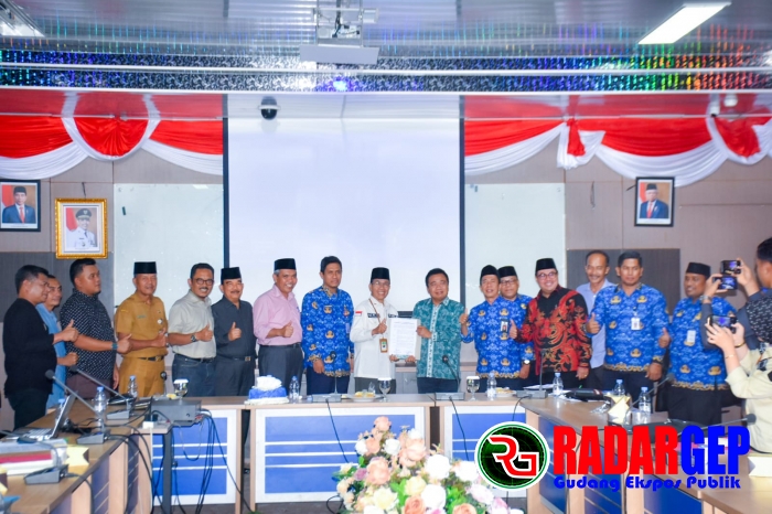 Pimpin Rapat Koordinasi Dan Pembahasan Produksi Perikanan, Pj Bupati Kampar : Optimalisasi Produksi Perikanan Budidaya Dan Penyediaan Bahan Baku Industri Pengolahan Dan Pakan Ikan