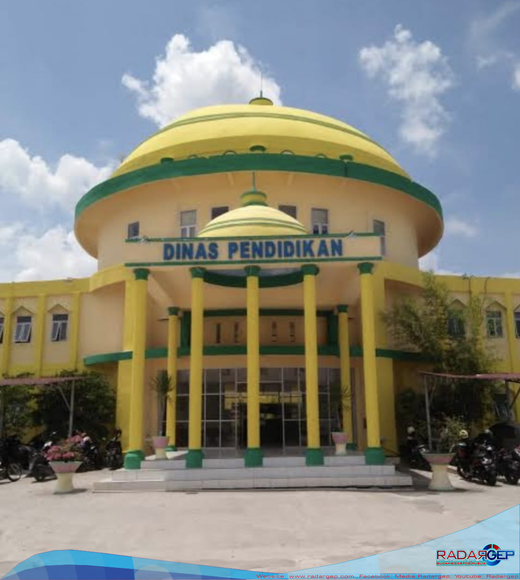 Tim Pidsus Kejati Riau Grebek Dinas Pendindikan dan Kebudayaan Rohil