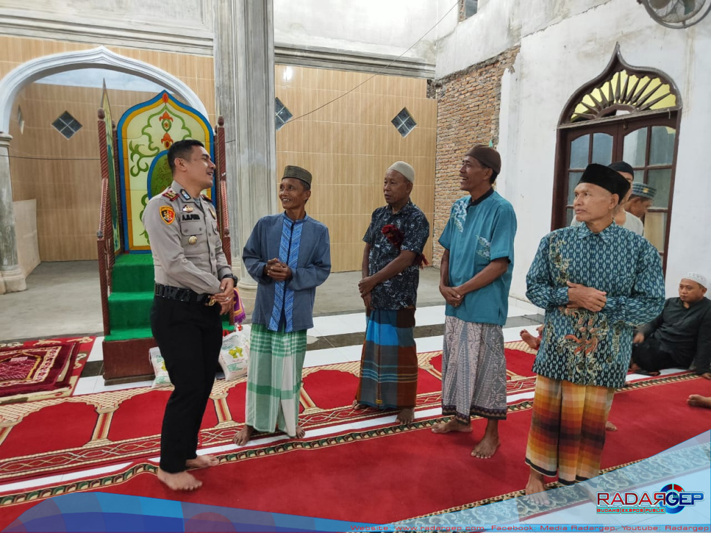 Pendekatan Kapolsek Kotarih, Shalat Subuh Berkah Pastikan Kamtibmas Kondusif