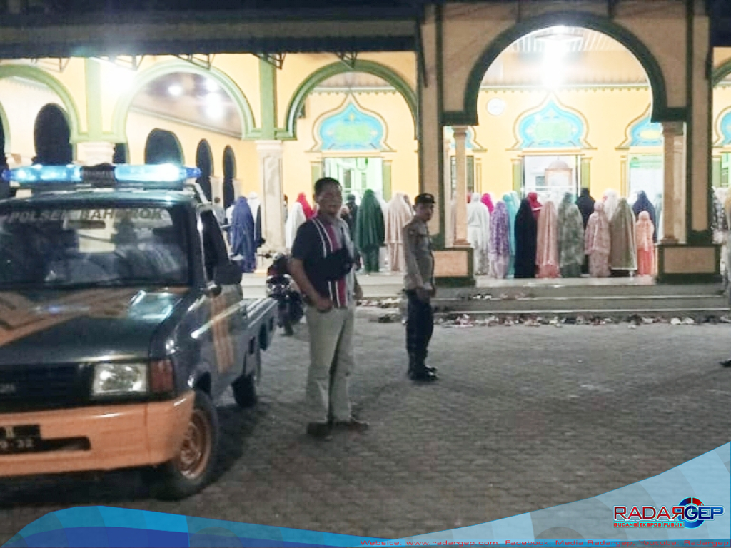 Polres Langkat Melaksanakan Pengamanan Sholat Tarawih di Bulan Rahmadhan 1445 H