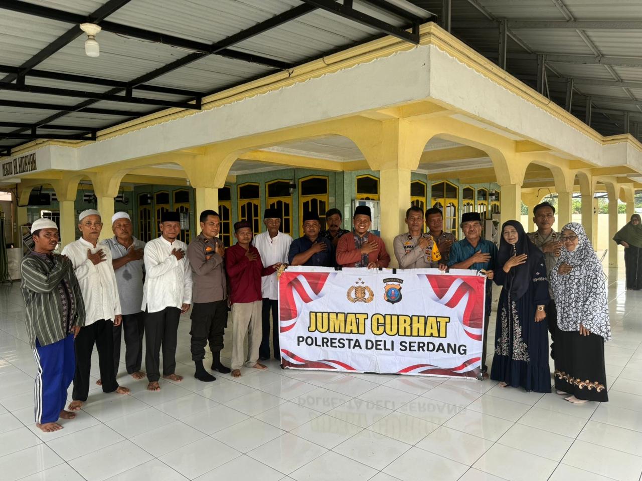 Jumat Curhat, Polresta Deli Serdang Sampaikan Pesan Kamtibmas