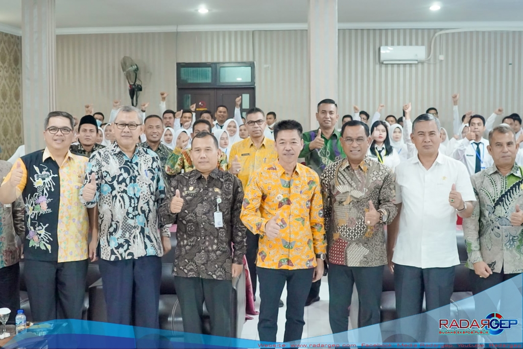 Diikuti 80 Peserta, Bupati Rohil Resmi Tutup Pelatihan Dasar CPNS