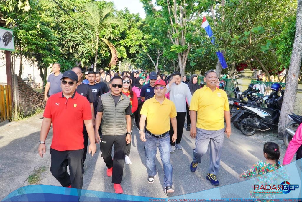 Pj Bupati Kampar Serahkan Hadiah Utama Sepeda Motor
