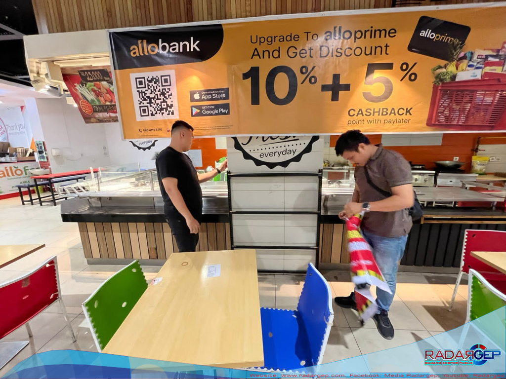 Pajak Lunas, Bapenda Pekanbaru Cabut Segel Restoran di Transmart