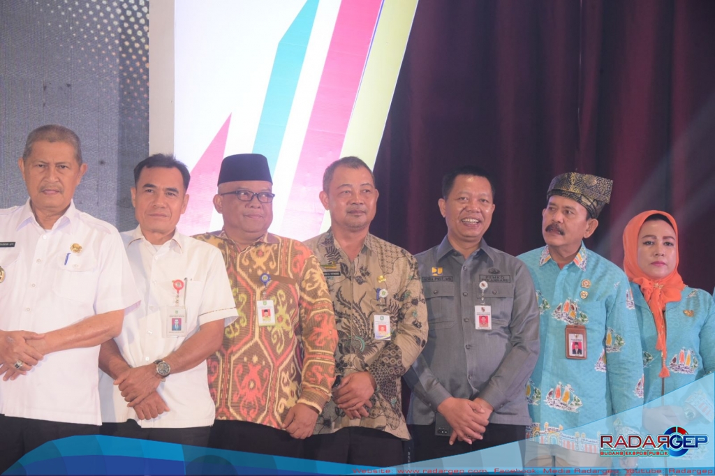 Bupati Kasmarni Hadiri Acara Peringatan Hari Keterbukaan Informasi Nasional Tahun 2023