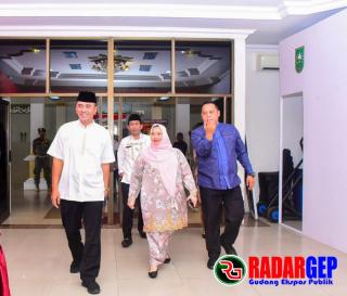 Bupati Kasmarni Hadiri HUT Korem 031/WB Ke-64