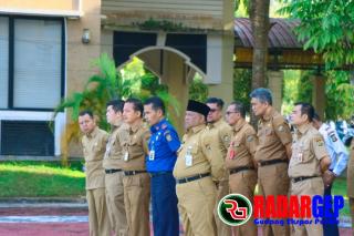 Pimpin Apel Gabungan, Kamsol Tekankan Sukseskan Agenda Daerah Nasional Dan Tegakkan Disiplin