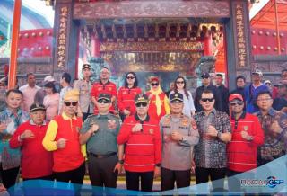 Bupati Sambut Rombongan Tamu Event Ritual Bakar Tongkang 2023