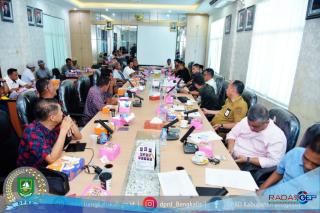 Menindaklanjuti Surat Dari FPPM, DPRD Bengkalis Gelar Rapat Lintas Komisi