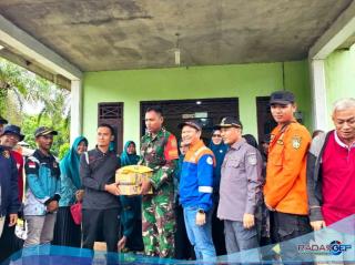 Wakil Bupati Bagus Santoso Bersama PT Bumi Siak Pusako Bantu Warga Terdampak Banjir di Siak Kecil