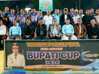 Bupati Kuansing Buka Tournamen Voli di Petai Baru