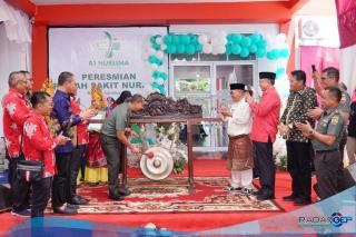 Pj Bupati Kampar Resmikan RS Nurlima Lipat Kain