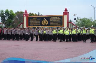 Pimpin Apel Gabungan, Kapolda Sumut Tegaskan Pentingnya Profesionalisme dan Menjaga Marwah Polri