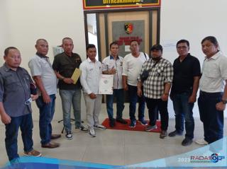 Polda Riau Tindak Lanjuti Laporan Dugaan Penghinaan Profesi Oleh Kuasa Hukum Khairul Umam, Elida Netti 