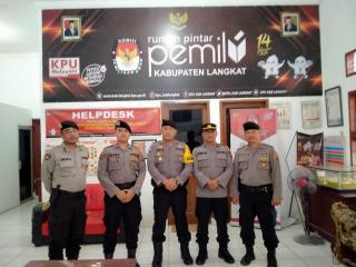 Jelang Pilkada Serentak, Polres Langkat Perketat Pengamanan di Kantor KPU