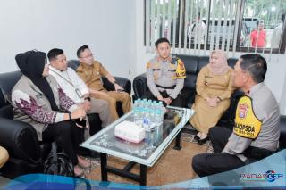Pastikan Kesiapan Pemilu Aman, Bupati Kasmarni Tinjau TPS di Kecamatan Mandau