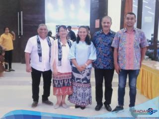 Bupati Khistofel Praing Hadiri Natal Gabungan Taman Baca Komunitas Literasi Anak