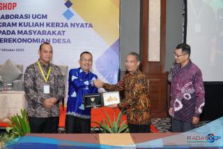 Pj Bupati Kampar Tandatangani MoU dengan UGM Yogyakarta