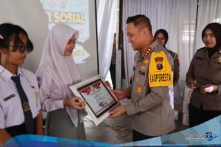 HUT Bhayangkara ke-78, Polresta Deli Serdang Gelar Bakti Sosial