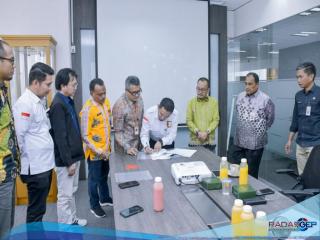 Penandatanganan Antara Texcal Energy Mahato Inc Dan PT Riau Petroleum Mahato