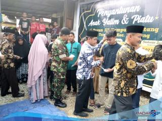 Peduli Antar Sesama, Camat Tambang Santuni Anak Yatim Dan Piatu Dusun III Kampung Lintang Kecamatan Tambang
