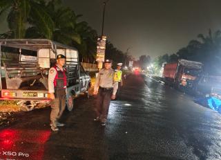 Meskipun Hujan Patroli Presisi Tetap Dilaksanakan Demi Sitkamtibmas yang Kondusif