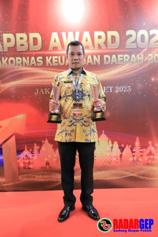 Dua Penghargaan Diborong Pemko Pekanbaru Di APBD Award 2023