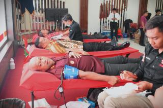 Peringati HUT Pengayoman Ke-79, Rutan Kelas I Labuhan Deli Gelar Aksi Donor Darah