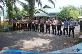 Polres Langkat Kawal Penghitungan dan Rekapitulasi Suara oleh KPU Kabupaten Langkat